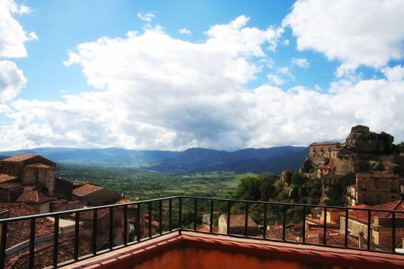Hotel Florio Castiglione De Sicilia Ngoại thất bức ảnh